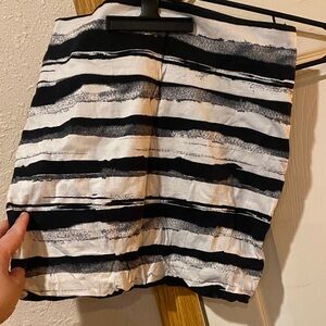 Wet Seal Black and White Brushstroke Mini Skirt